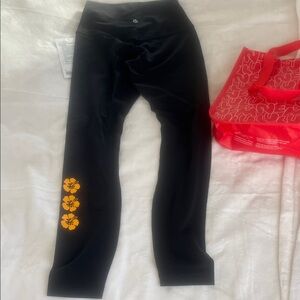 lululemon athletica Black Leggings with Orange Floral Accents HAWAII EDITION